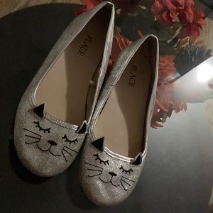 Silver and Glittery Kitty Girl’s Flats 🥿